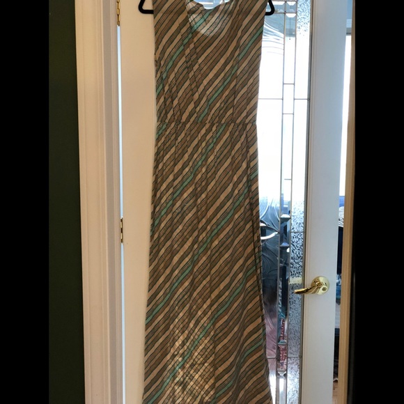 Stripped maxi dress - Picture 2 of 3
